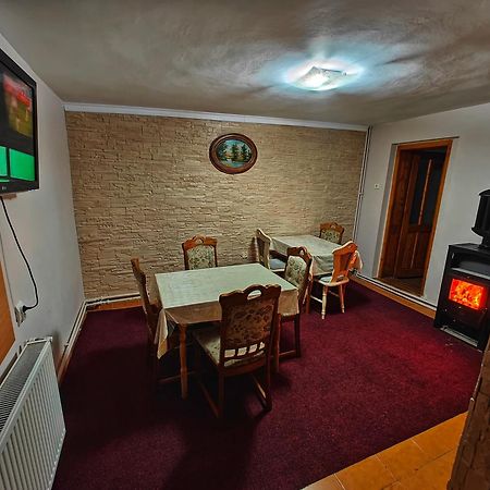 شقة Casa Miclau Băile Herculane المظهر الخارجي الصورة
